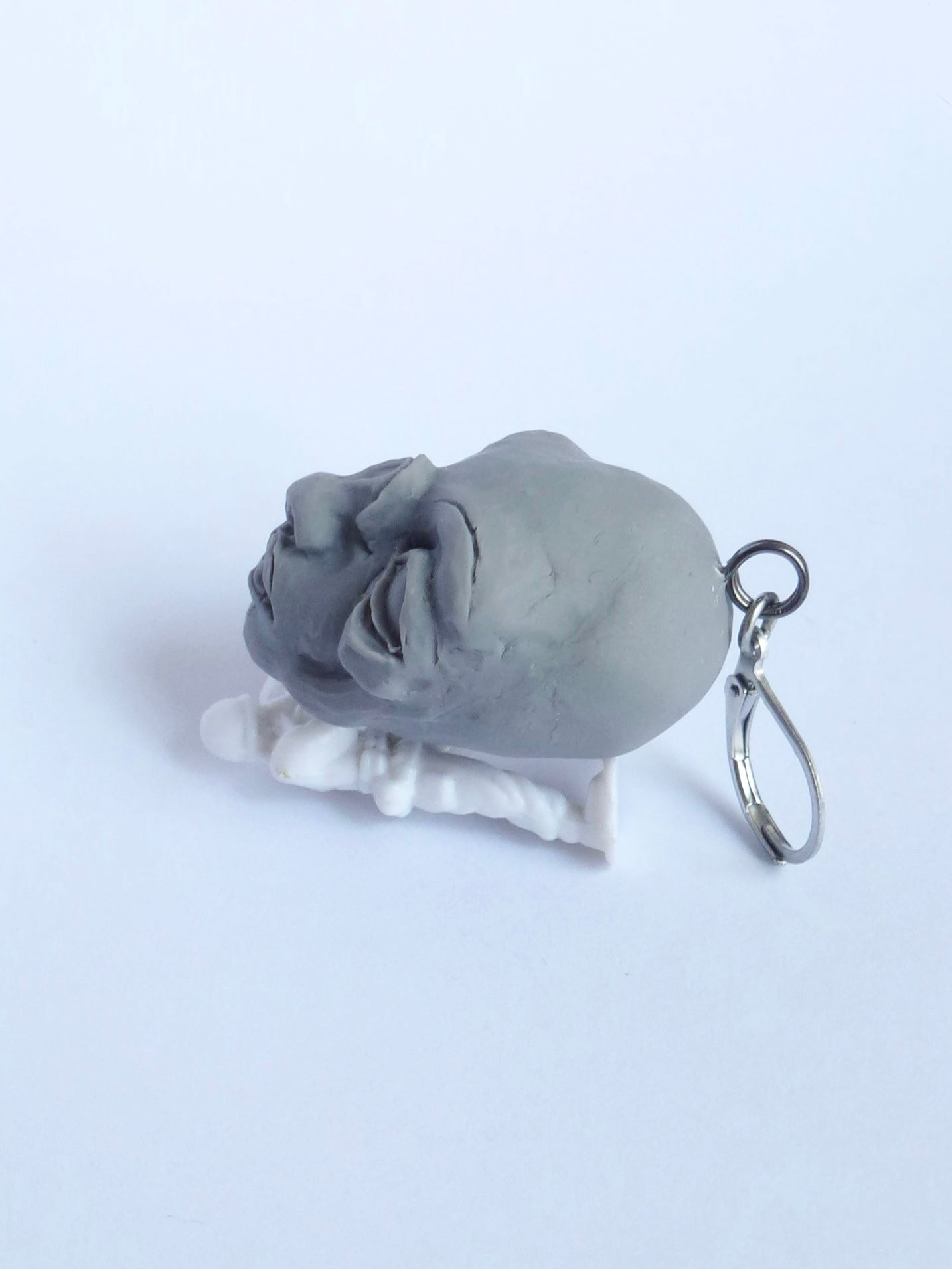 og sculpteD EARRING