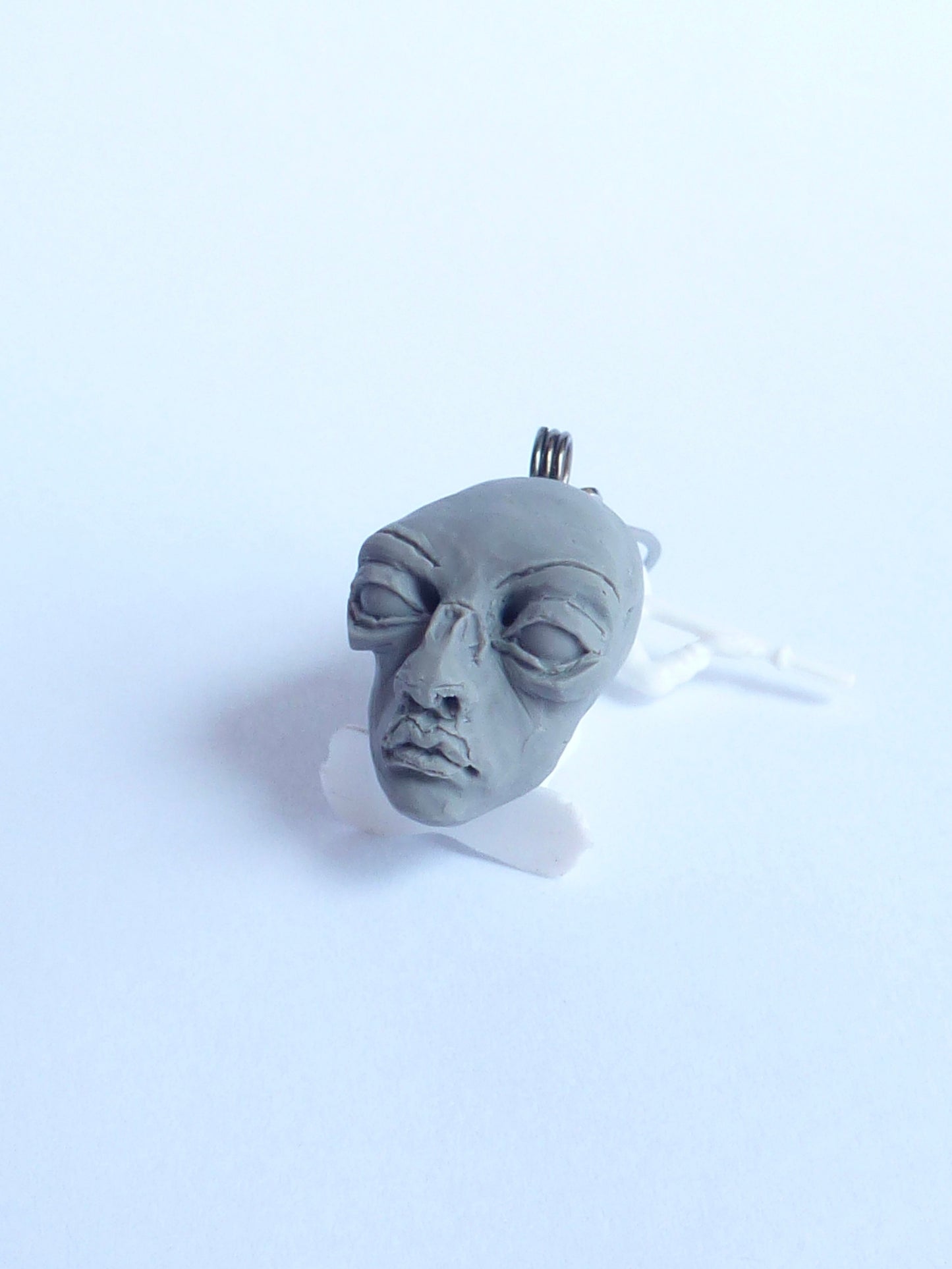 og2 sculpteD EARRING